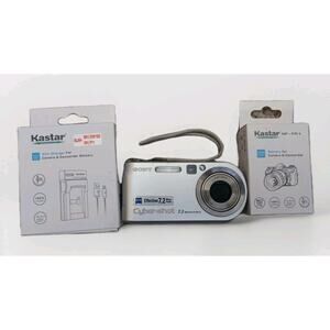 SONY CyberShot DSC-P200 Digital Camera 7.2MP New Battery + Charger, 2gb Mem Card